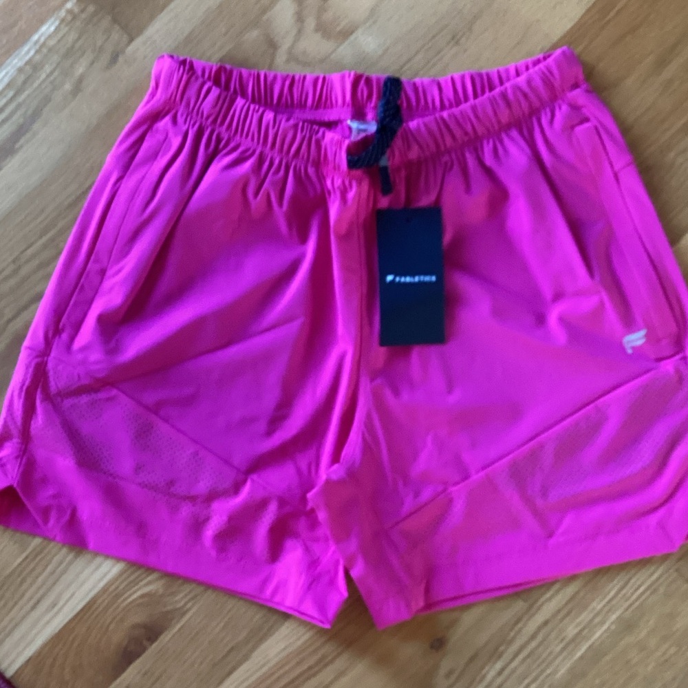 Fabletics Mens One Short 5” size Small